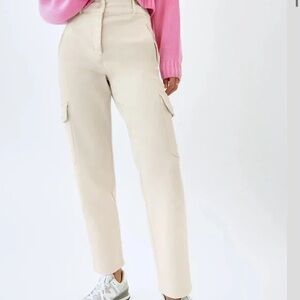 Aritzia Wilfred Cream Cargo Pants
